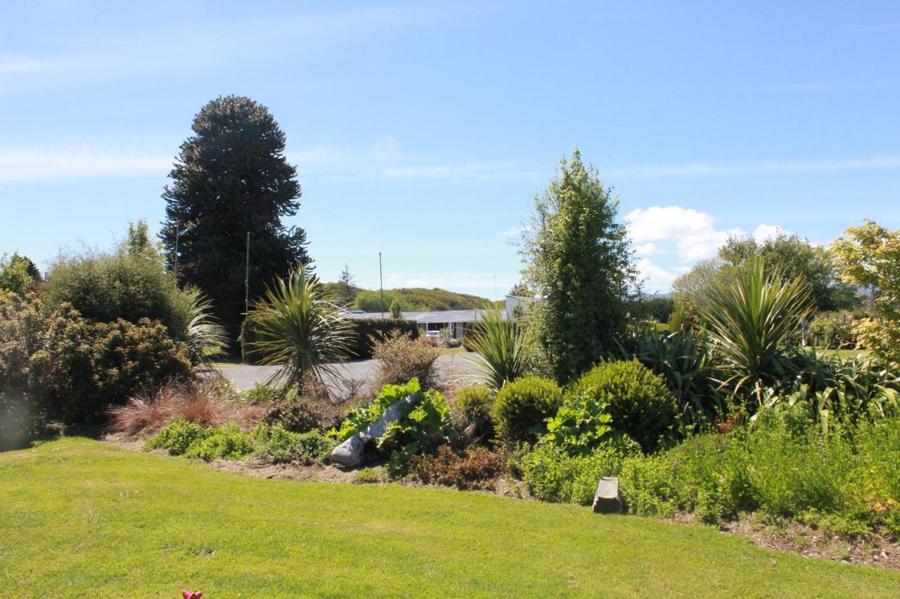 Last Light Lodge Tuatapere Экстерьер фото